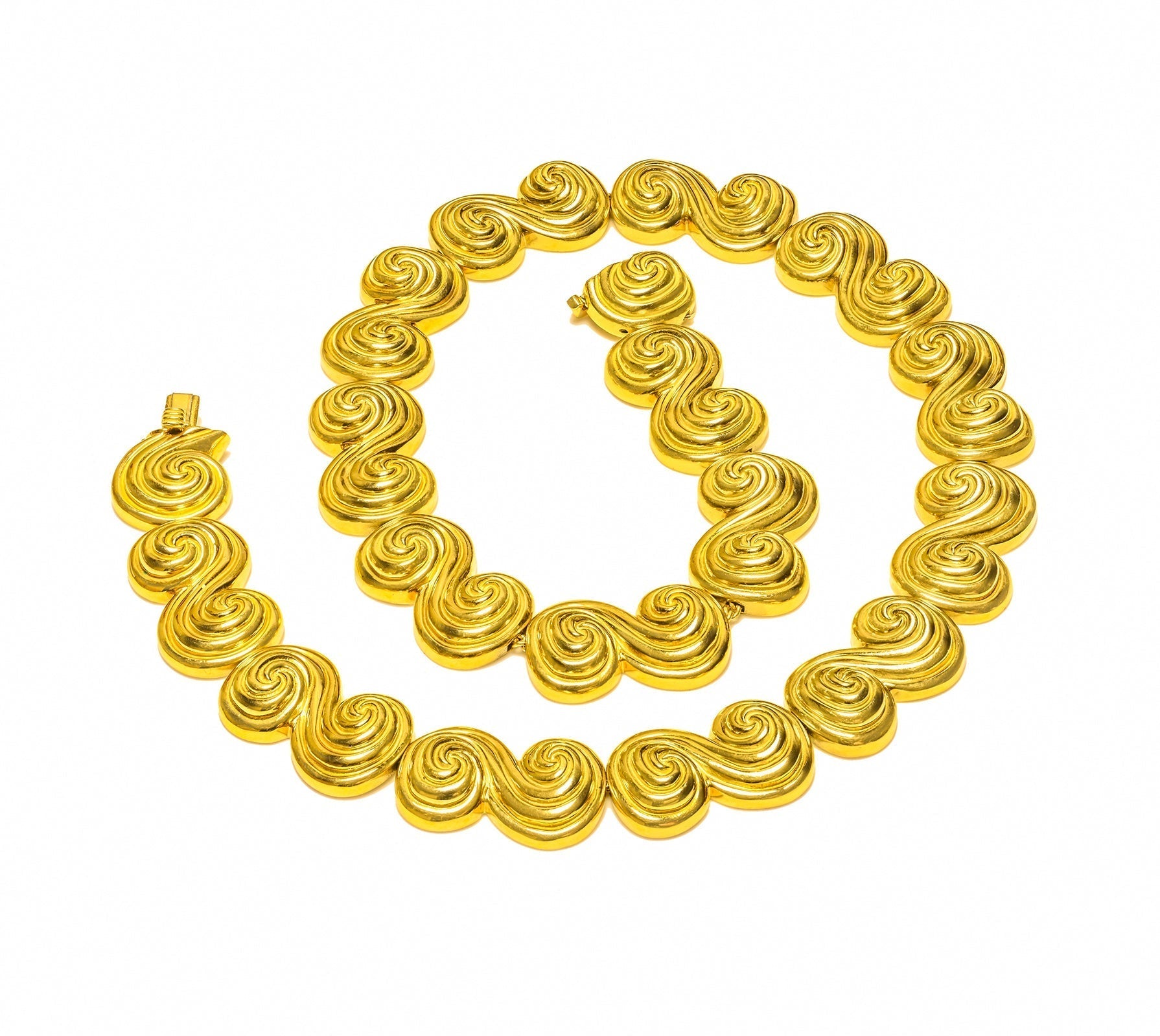 Investing in Gold Jewelry: Why Now is the Right Moment