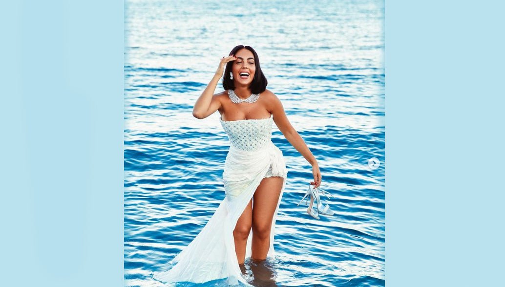 Cristiano Ronaldo's Girlfriend Looks Fabulous in a Wedding Dress with Large Silver Jewelry - DSF Antique Jewelry