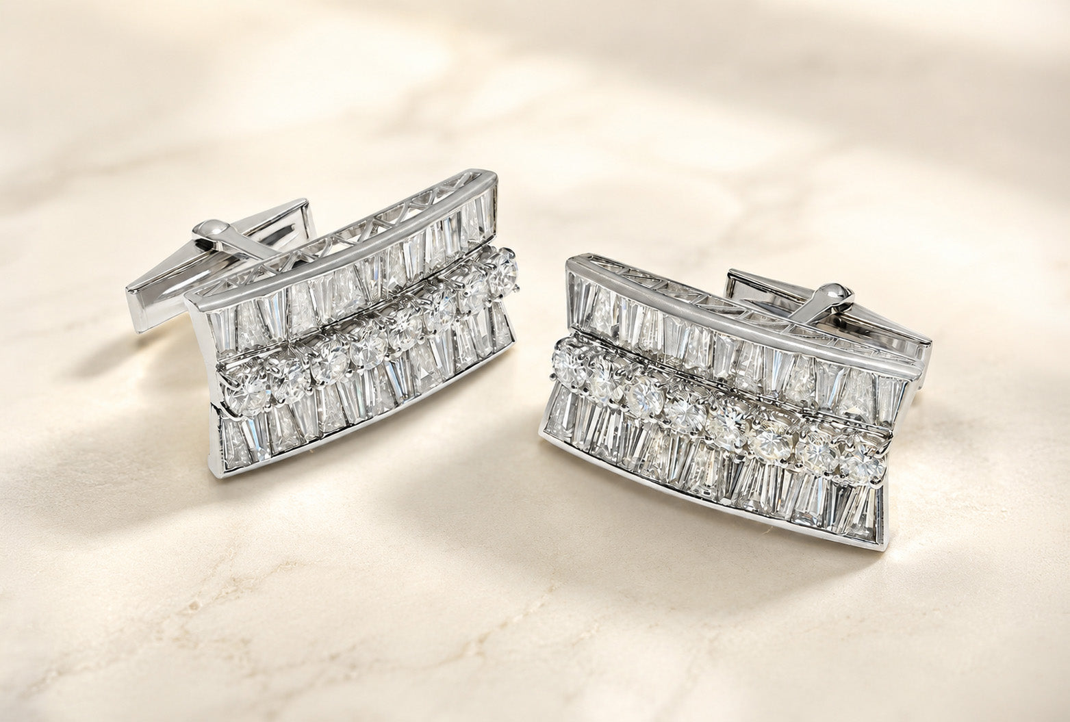 Swagger Magazine Highlights the Growing Interest in Vintage Jewelry for Men
