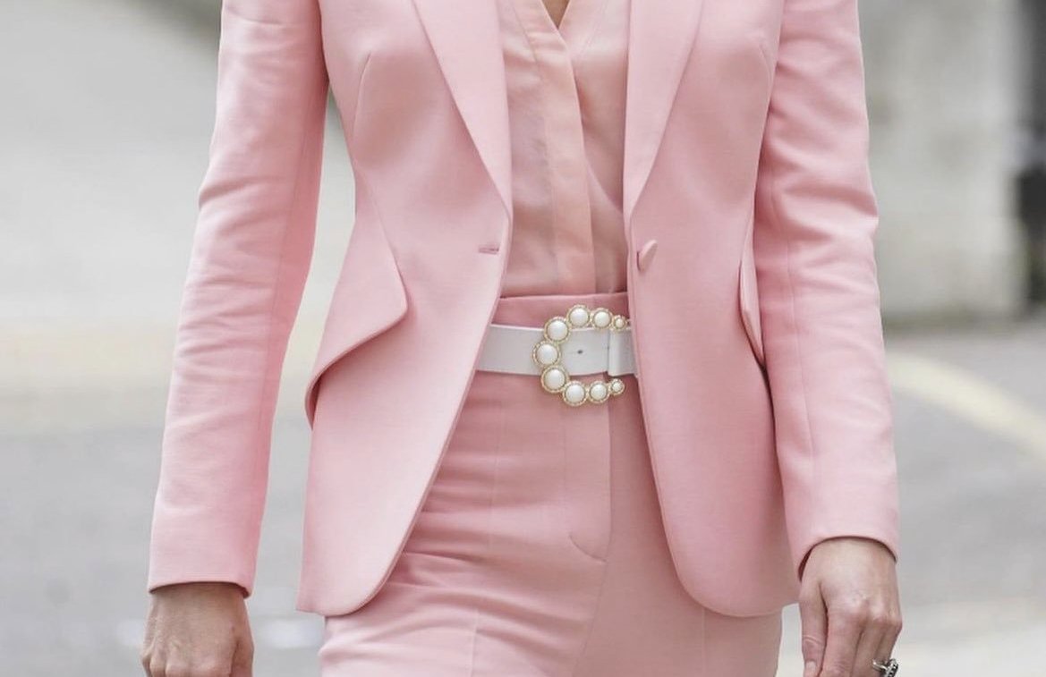 Even Kate Middleton Can't Resist the Barbie Trend! The Princess's Pink Appearances - DSF Antique Jewelry