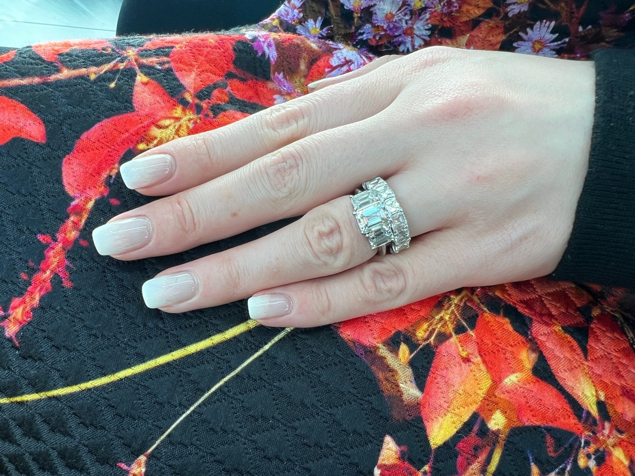 How To Choose The Right Wedding Rings For You And Your Wife - DSF Antique Jewelry