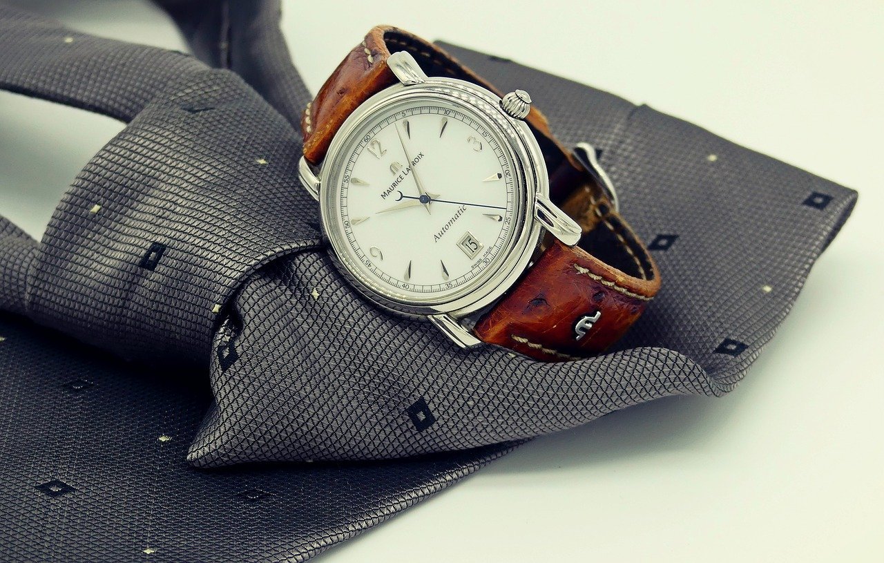 How To Match Your Watch To Your Personality And Style - DSF Antique Jewelry