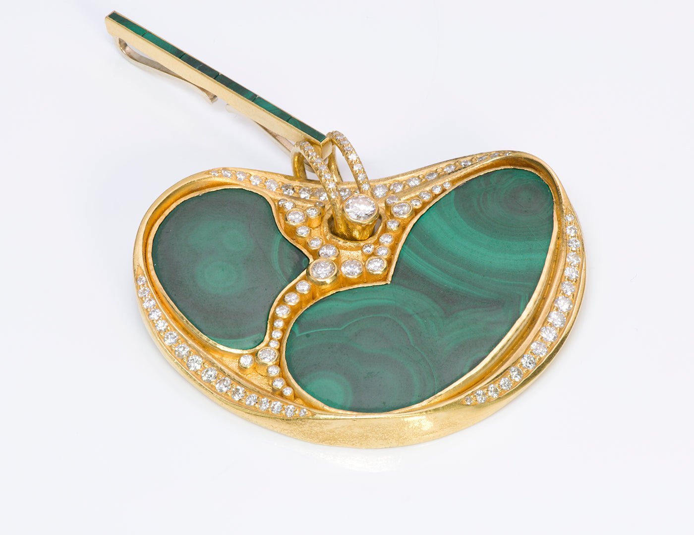 How to select the jewelry according to eye color - TIPS & TRICKS - DSF Antique Jewelry