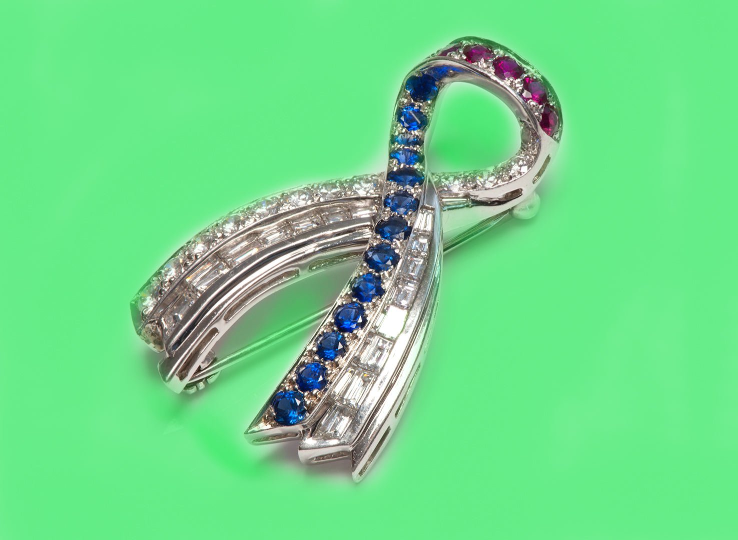 Luxury Has A Name: Harry Winston - The King Of Diamonds - DSF Antique Jewelry