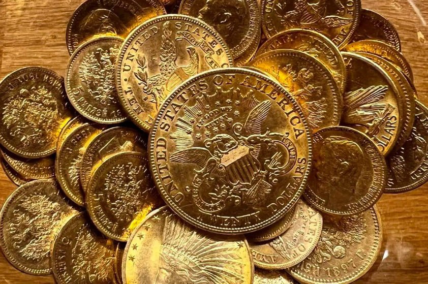 Rare Discovery: Treasure Hidden During WW2. American And Russian Gold - DSF Antique Jewelry