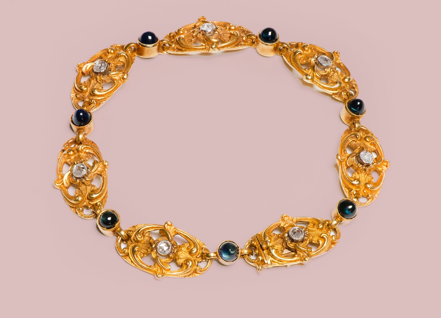Reasons To Buy And Wear Antique Jewelry. The Hidden "Superpowers" - DSF Antique Jewelry