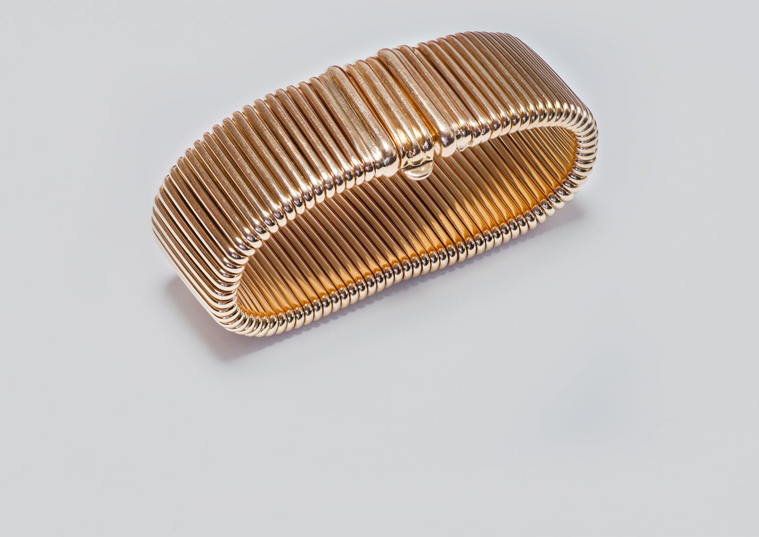 Simple Tips to Take Care of Your Gold Jewelry - DSF Antique Jewelry