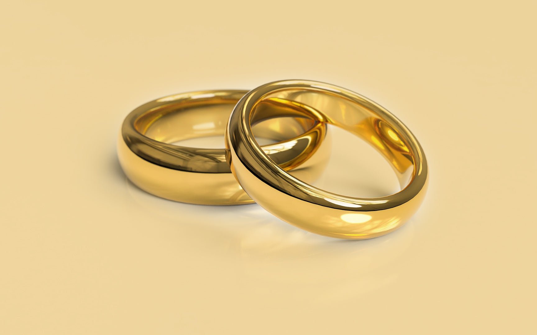 Small Guide To Wearing Gold Rings - DSF Antique Jewelry