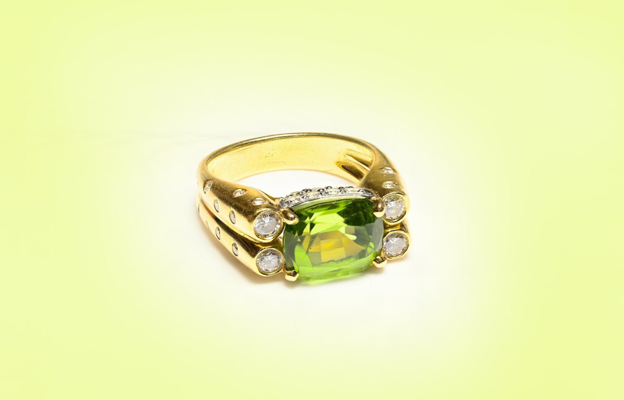The Best Reasons to Buy Vintage Antique Jewelry - DSF Antique Jewelry