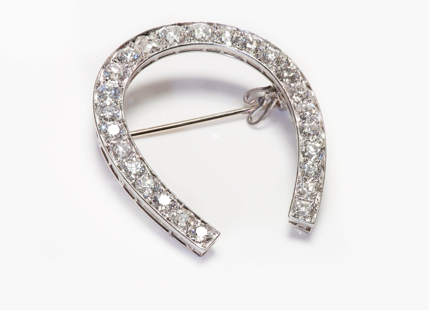 The Horseshoe: A Symbol You Should Always Keep Close To You - DSF Antique Jewelry
