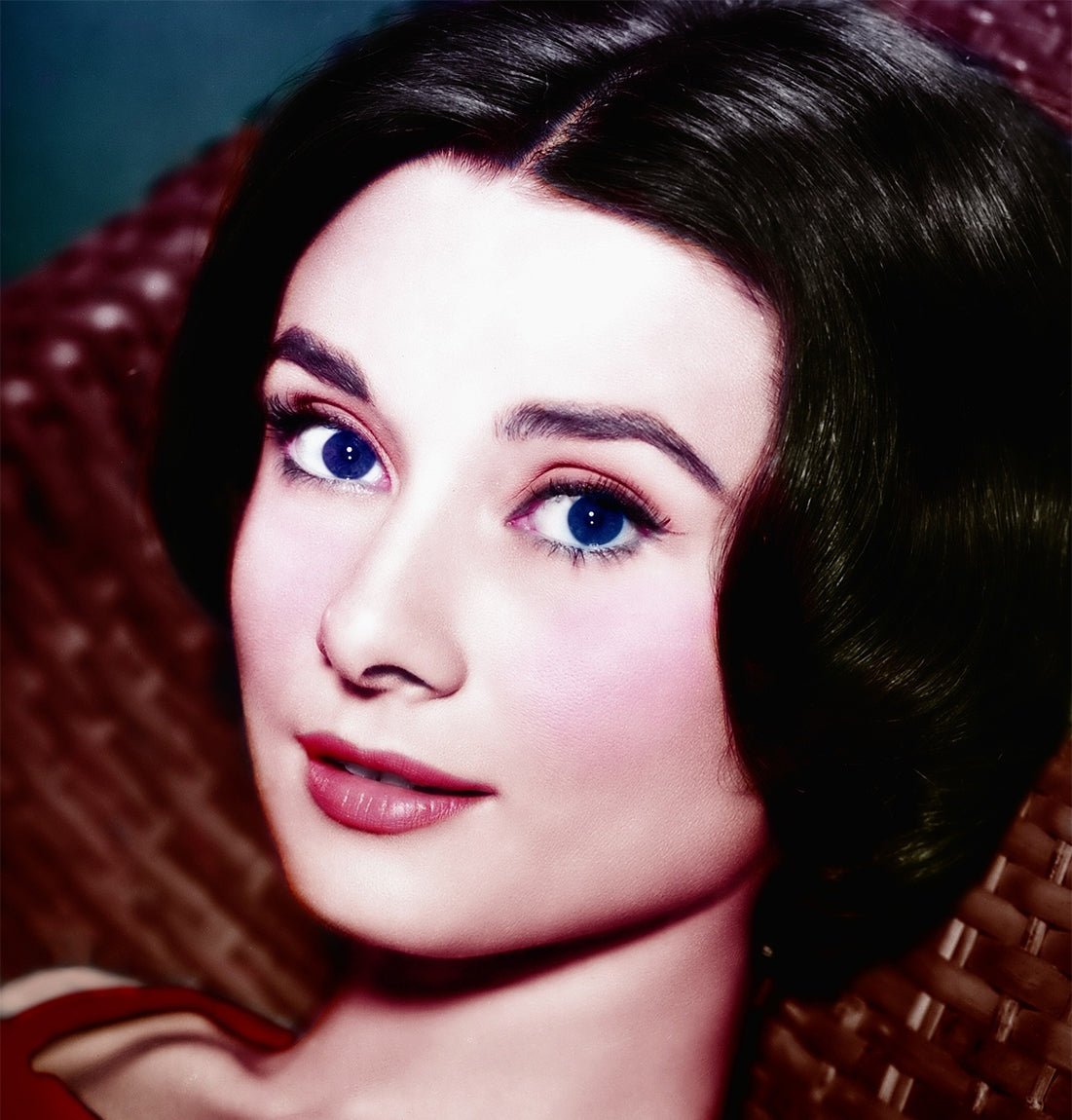 The Most Beautiful Women Of The Twentieth Century - DSF Antique Jewelry