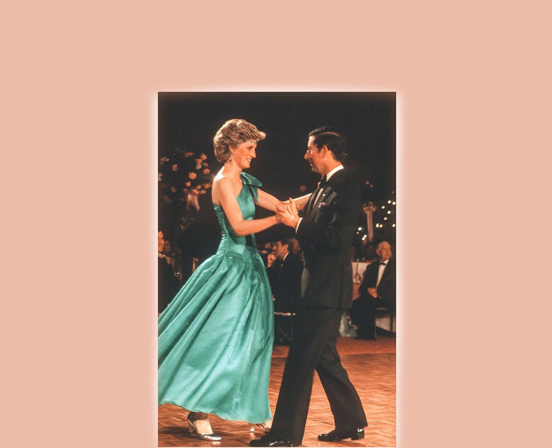 The Story of Lady Diana's Diamond and Emerald Necklace that Got Stuck on the Princess' Head - DSF Antique Jewelry
