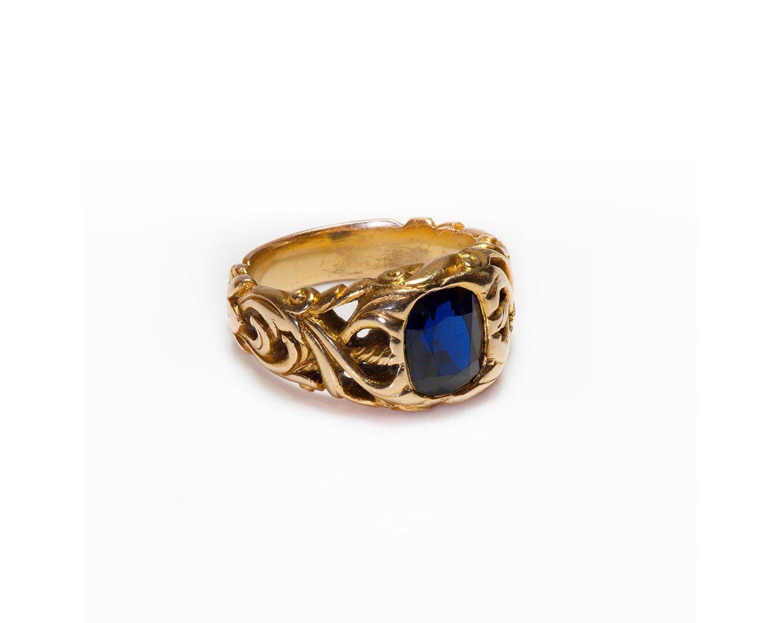 Tiffany & Co.: A Timeless Tale of Elegance, Luxury, and Iconic Blue - DSF Antique Jewelry