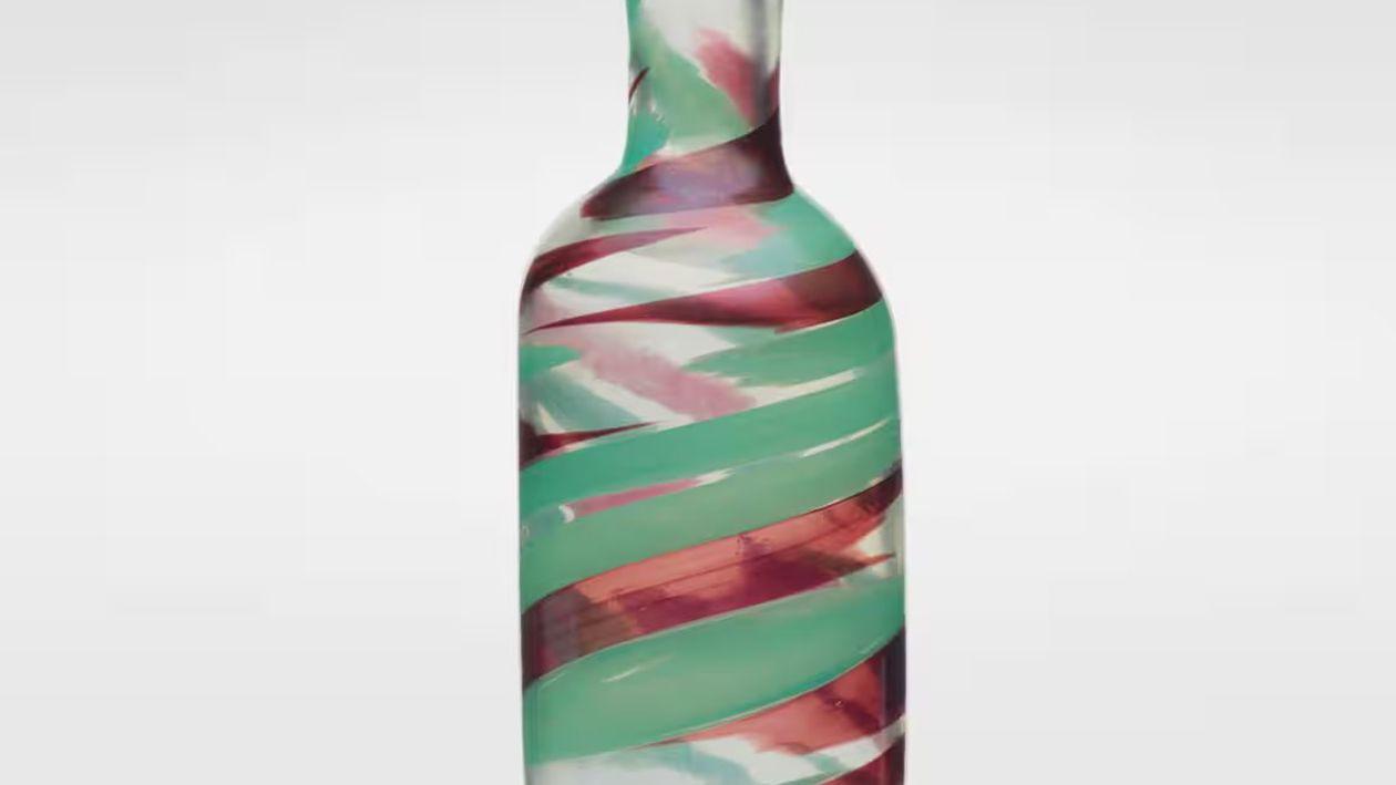 Vase Bought For Just $4 Auctioned Off For An Impressive Sum - DSF Antique Jewelry