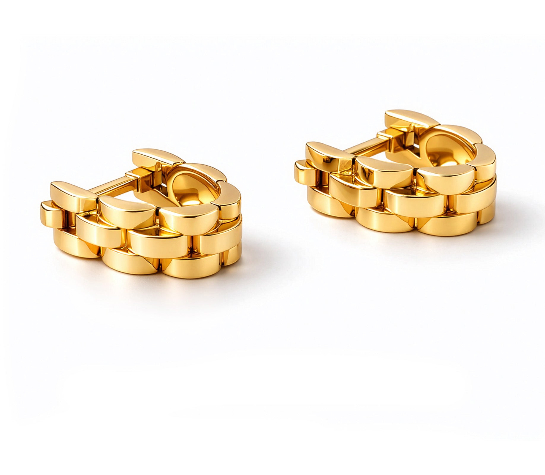 Cartier Panthere Maillon 18K Gold Stirrup Cufflinks
