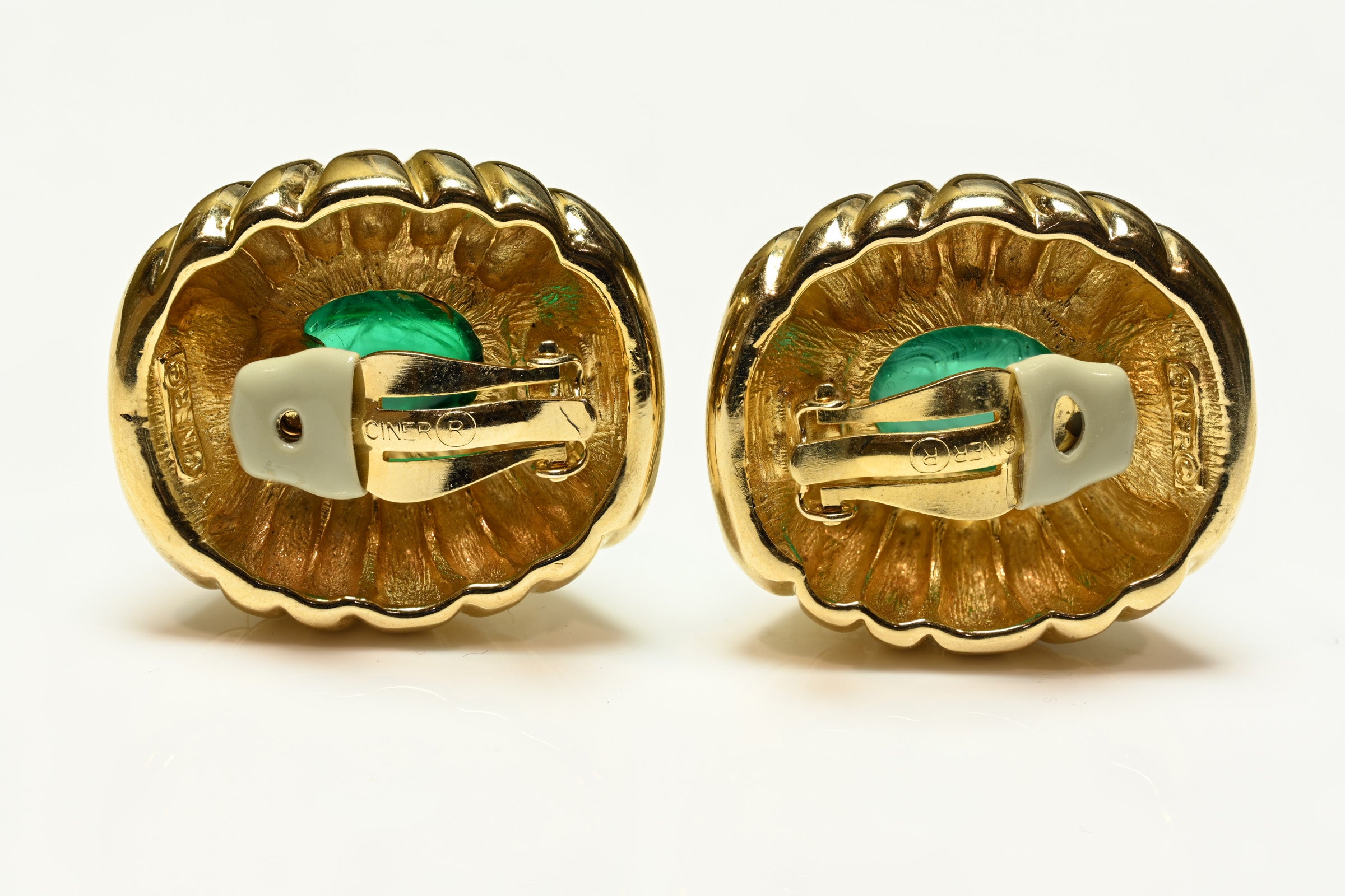 Vintage Ciner Gold Plated Green Cabochon Glass Crystal Earrings 3