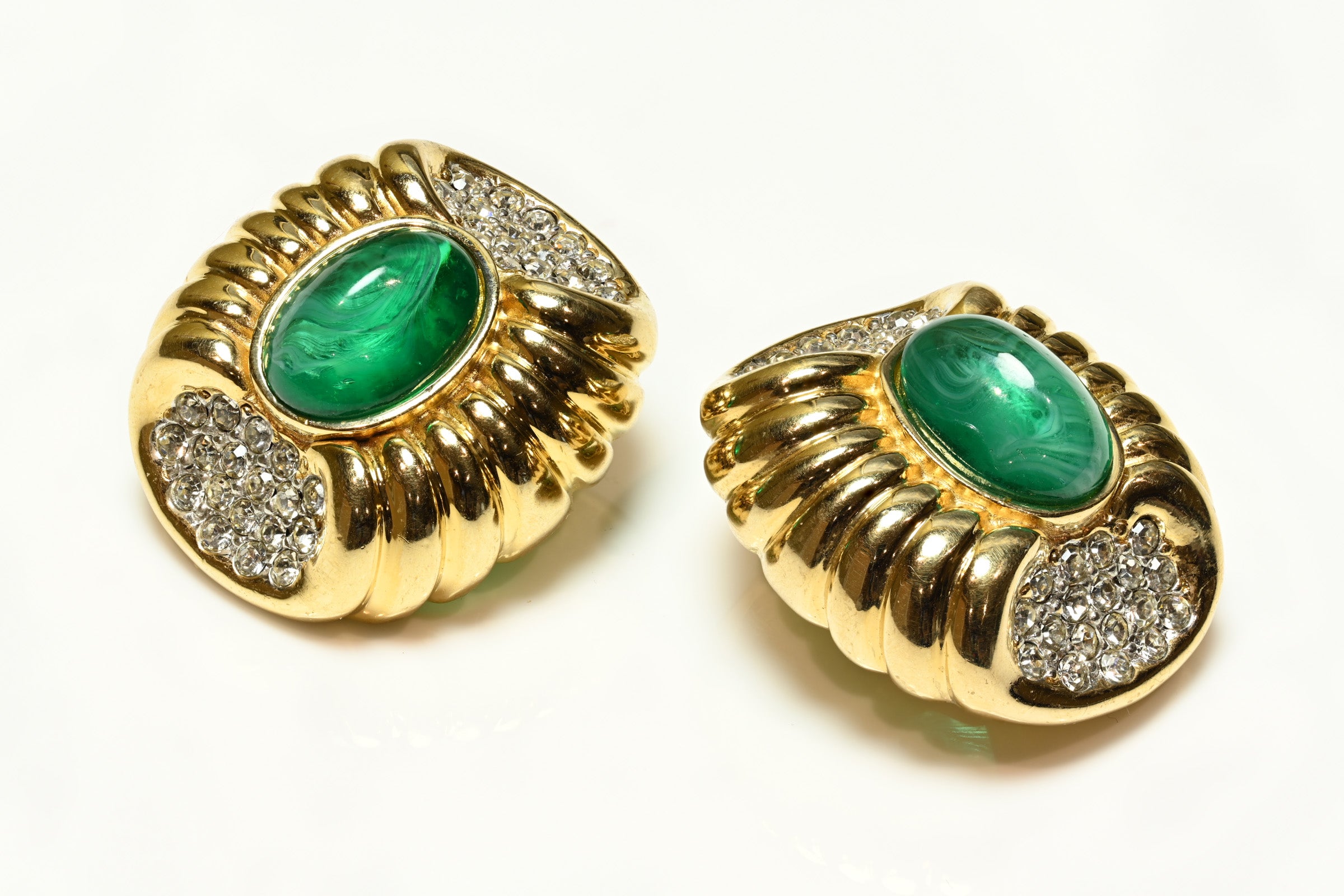 Vintage Ciner Gold Plated Green Cabochon Glass Crystal Earrings 2