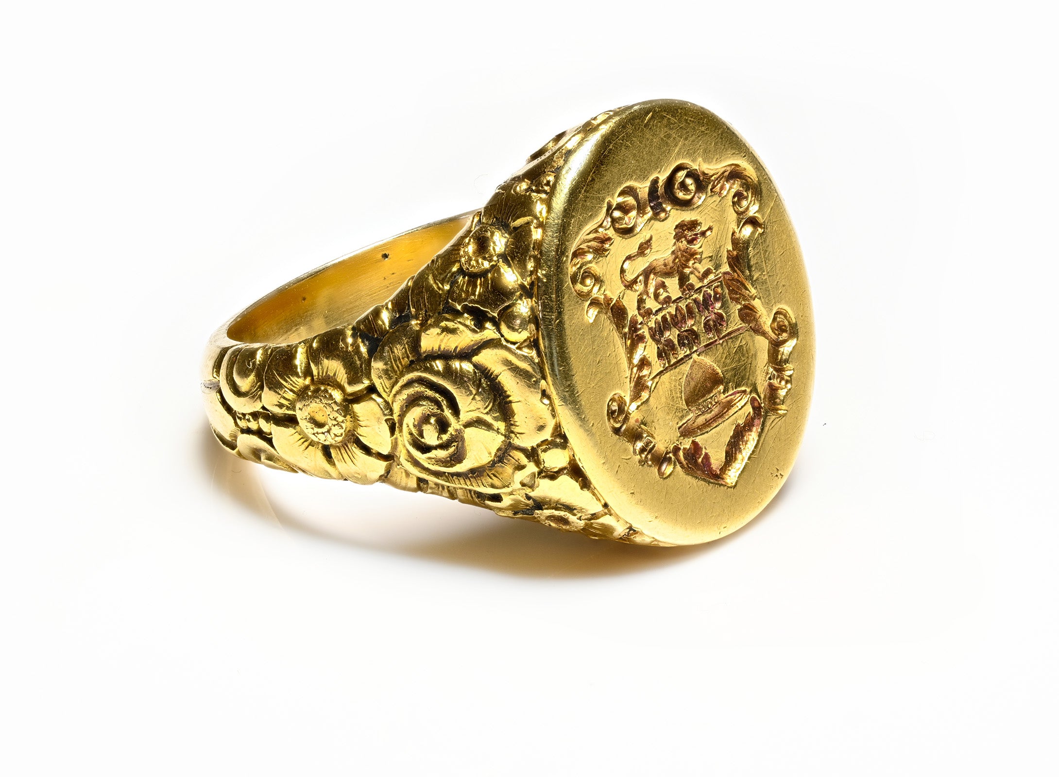 Antique 14K Gold Men's Crest Ring with Carved Floral and Lion Shield Design