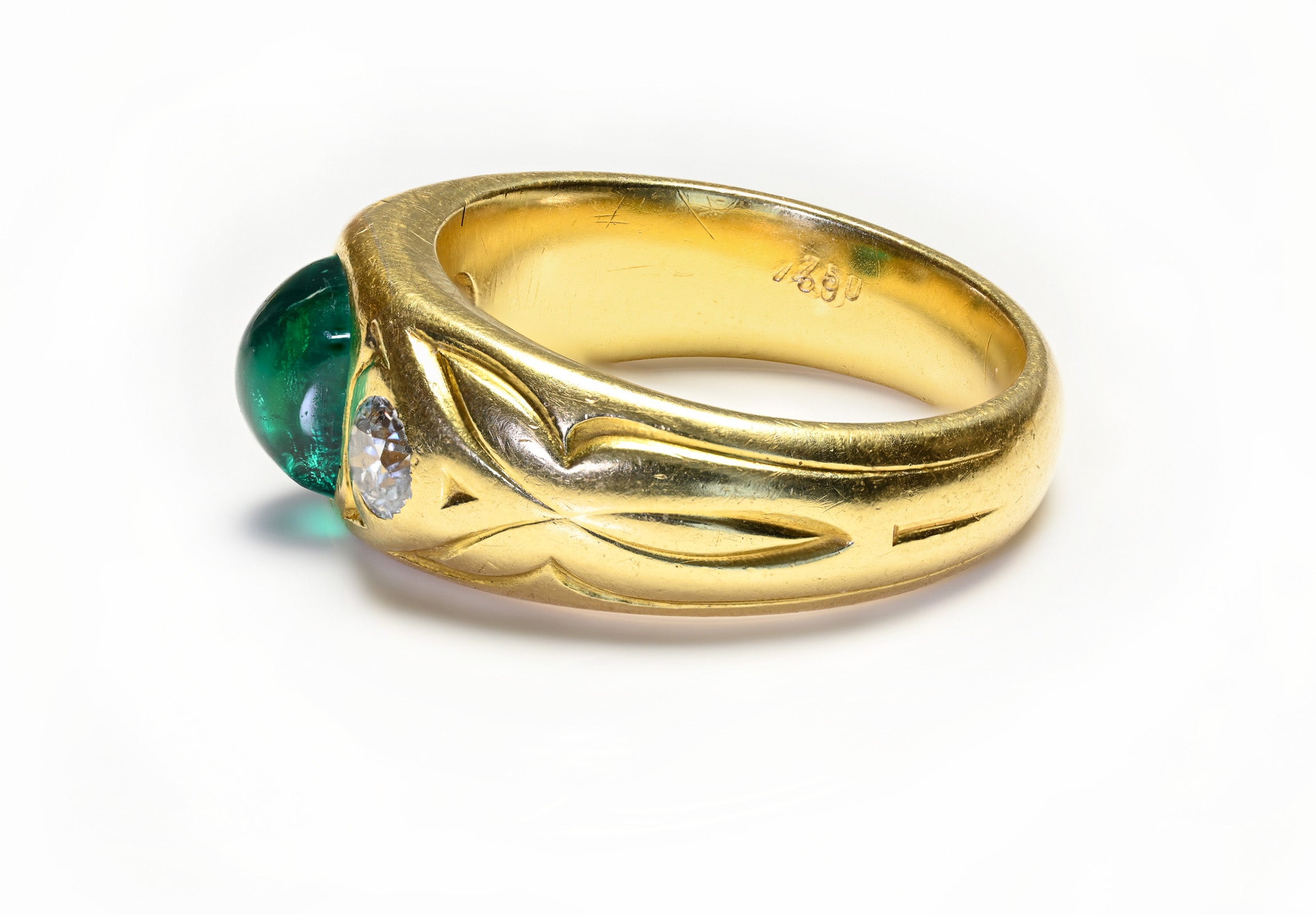 Belle Epoch 18K Gold Sugarloaf Emerald Diamond Men's Ring Antique