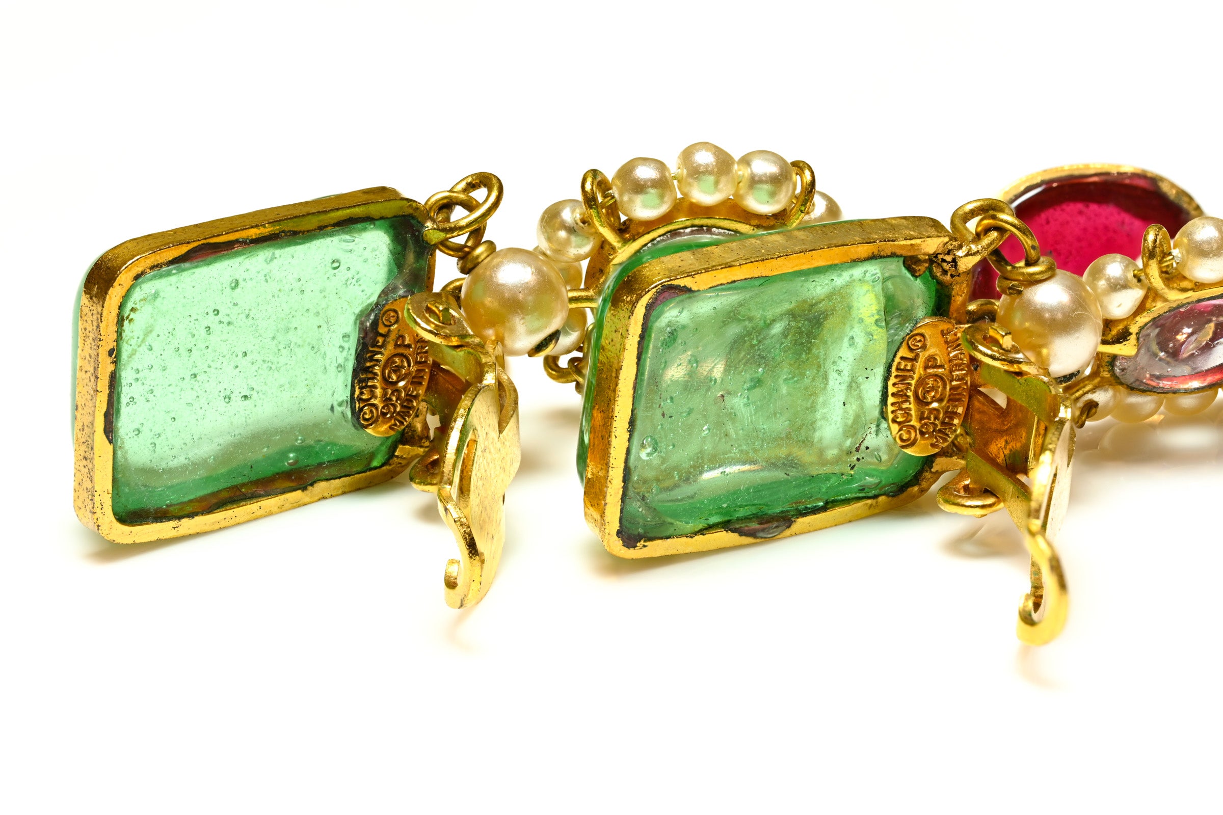 Chanel Paris Spring 1995 Barbie Gripoix Green Red Glass Pearl Earrings 3