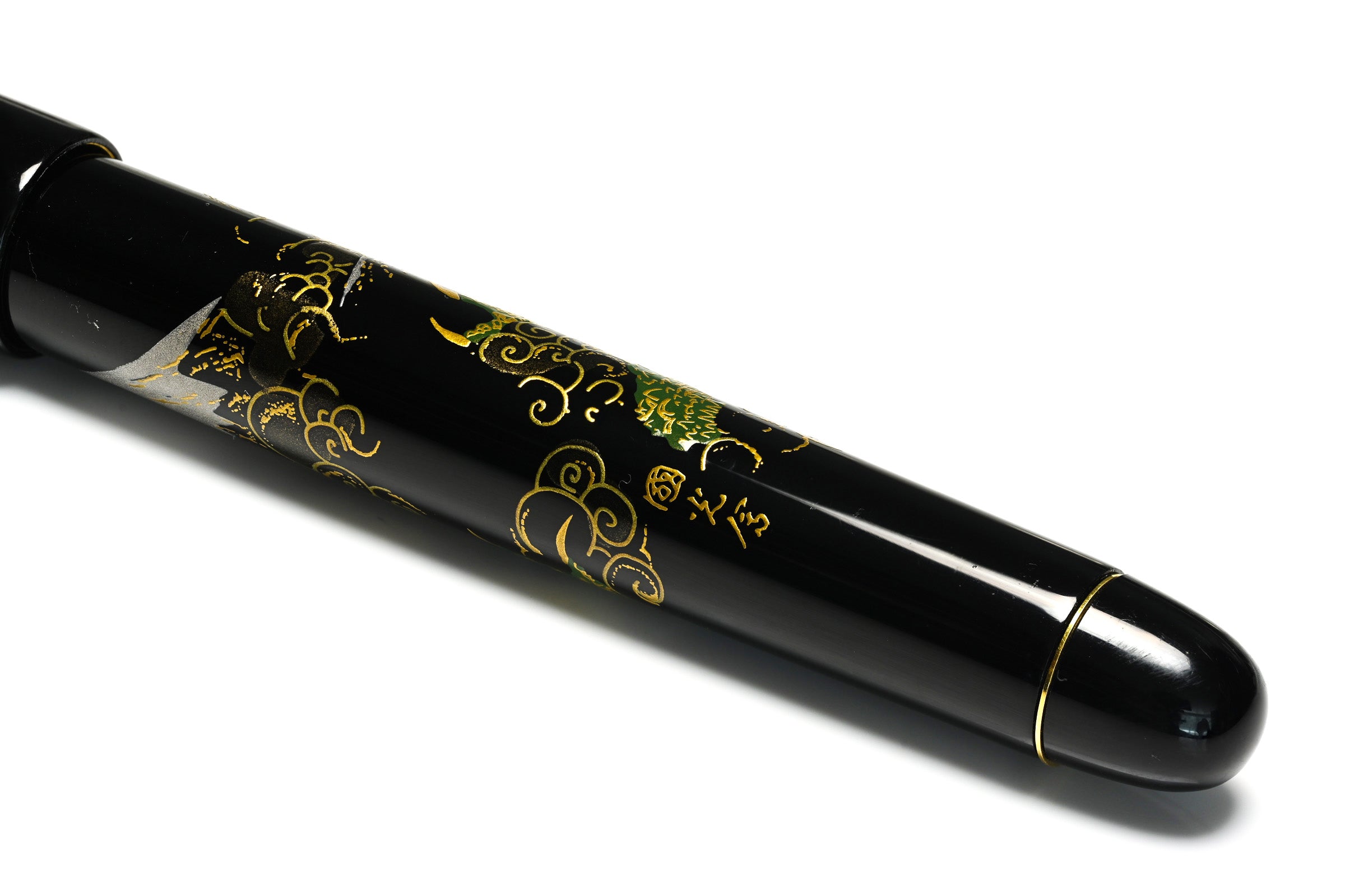 Pilot Namiki Tradition Fountain Pen – Mount Fuji & Dragon Maki-e