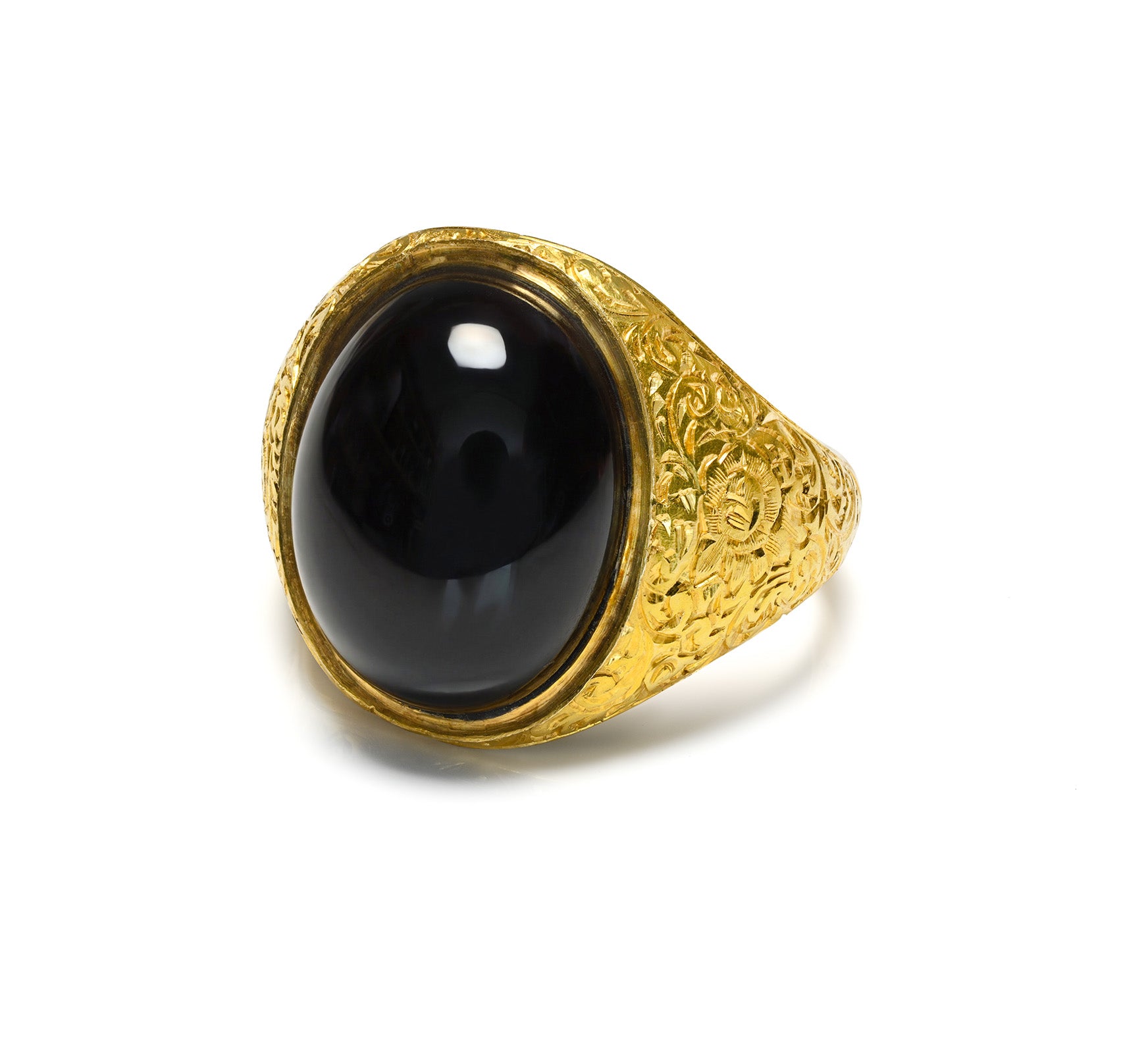 Victorian English Carved 18K Gold Cabochon Garnet Men’s Ring