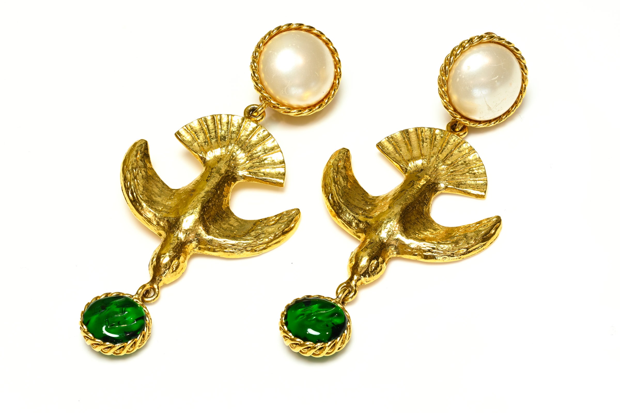 Vintage 1990's Chanel Paris Dove Bird Gripoix Green Glass Earrings