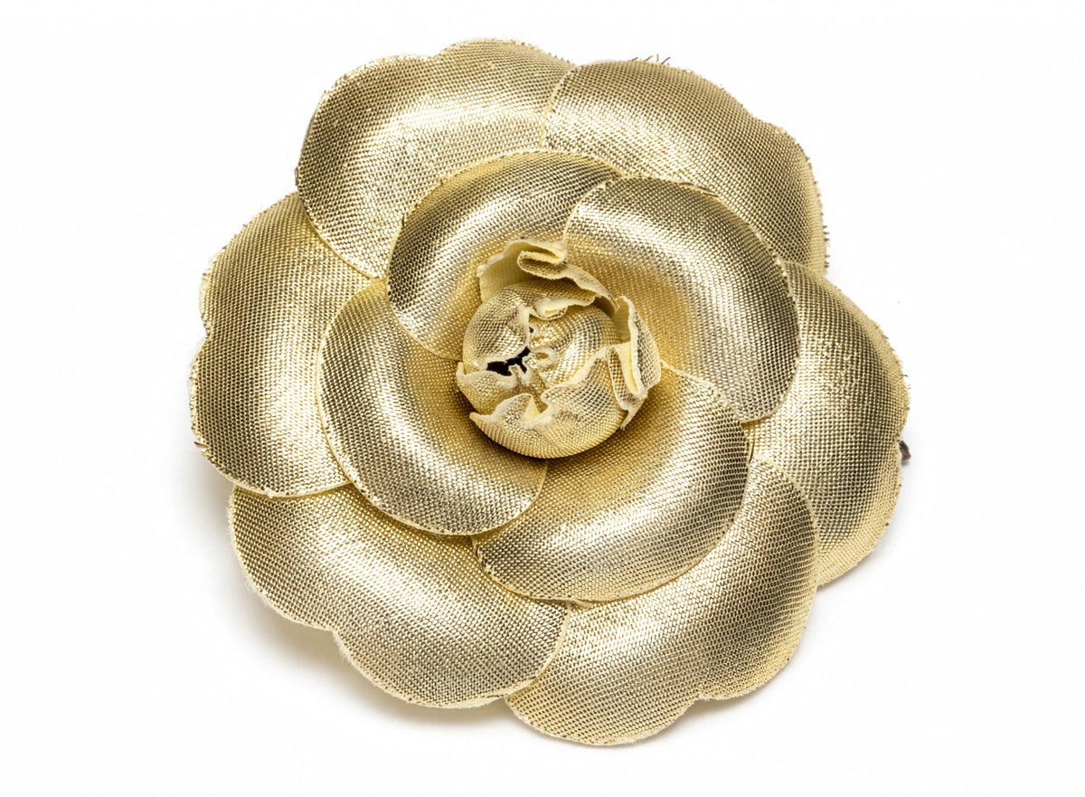 Vintage_Chanel_Paris_Beige_Gol 