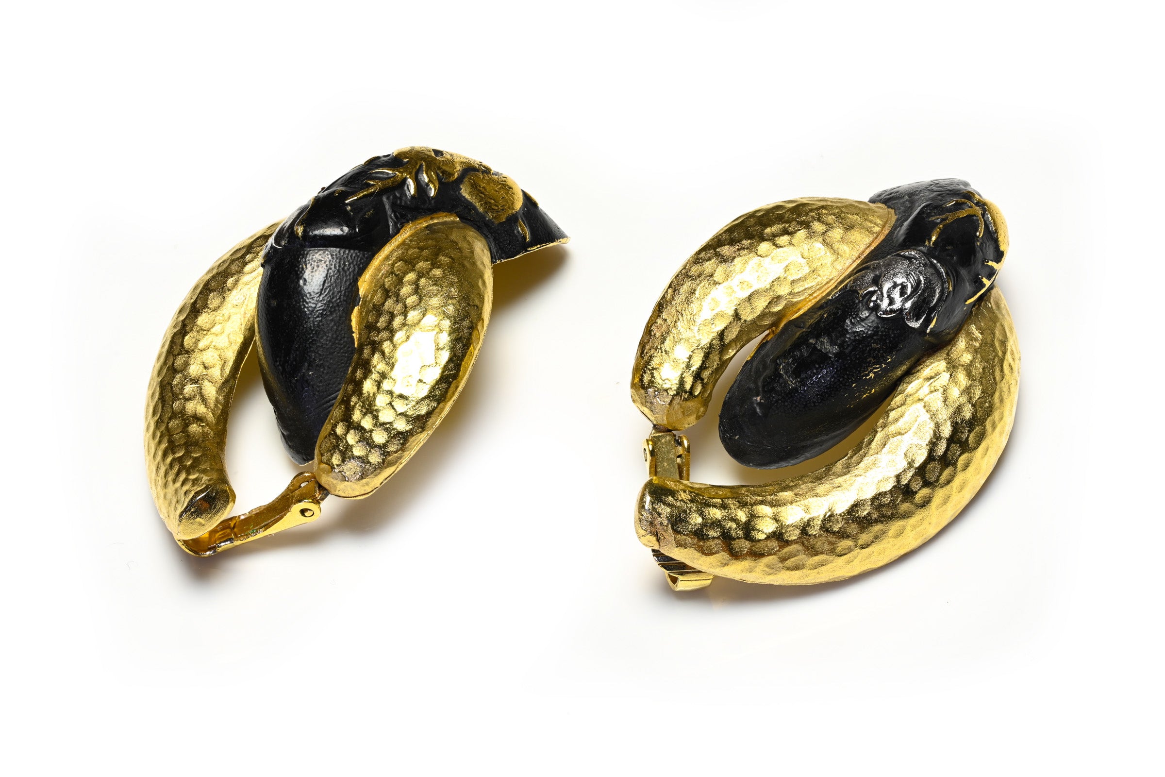Vintage Trifari Diane Love Shakudo Style Gold Plated Earrings 2