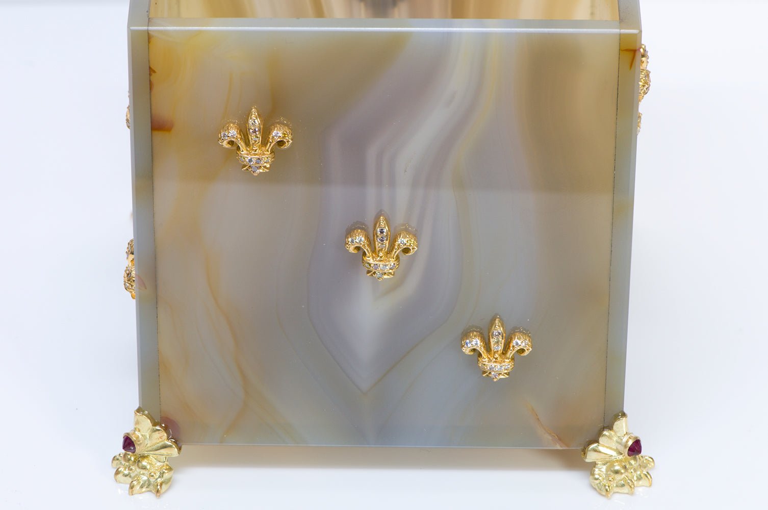 Agate 18K Gold Fleur-de-Lis Diamond Cube Box