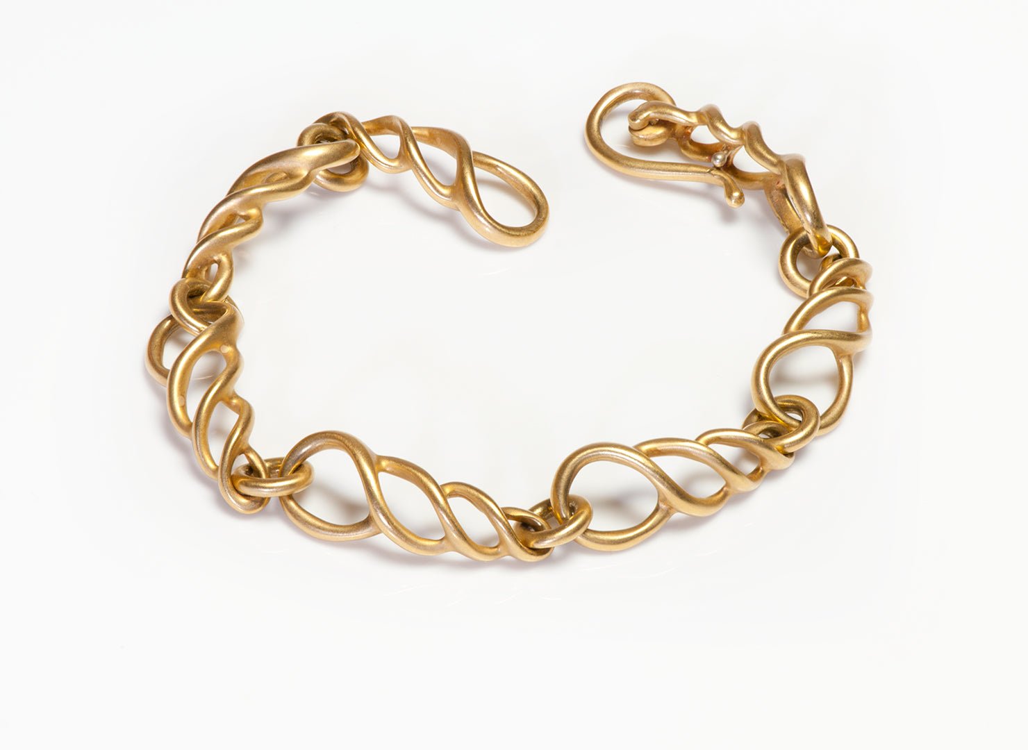 Angela Cummings 18K Yellow Gold Shell Link Bracelet