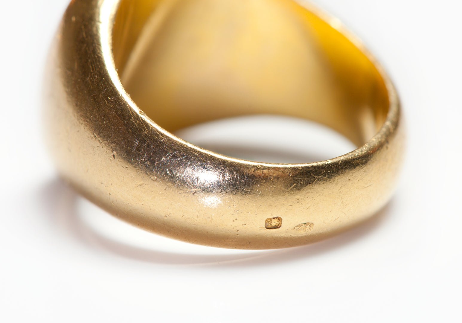 Antique 19K Yellow Gold Crest Men's Ring
