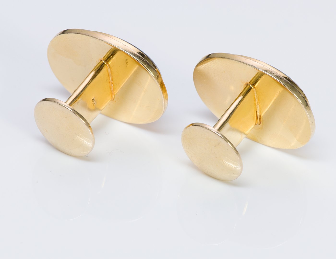 Antique Agate Intaglio Crest Gold Cufflinks