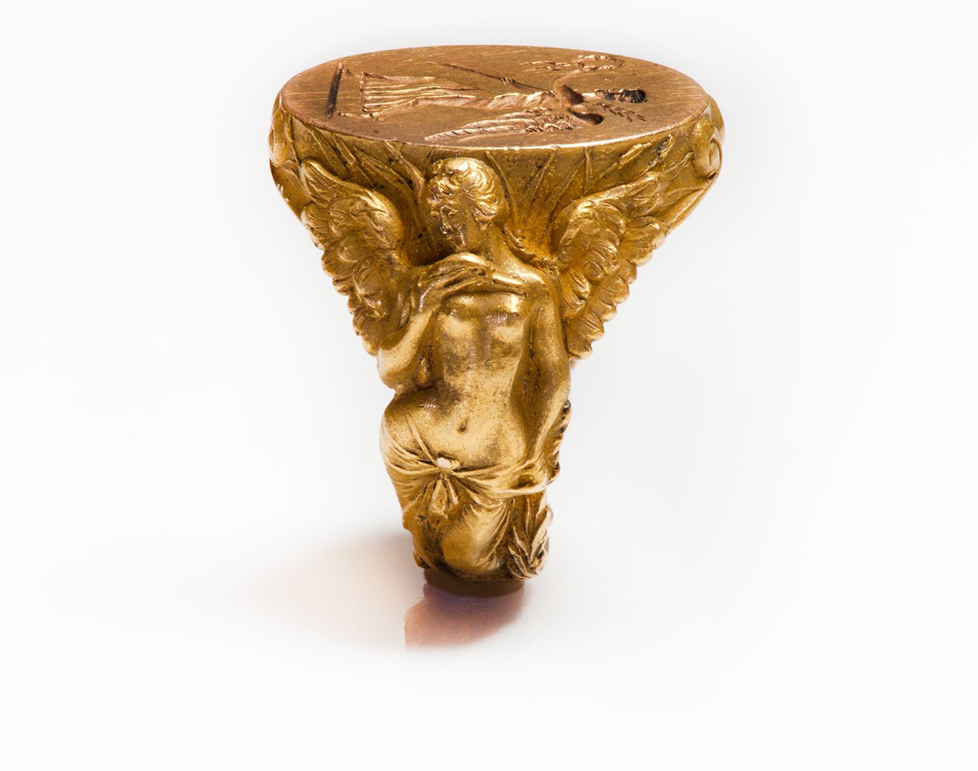 Antique Art Nouveau Gold Intaglio Crest Ring