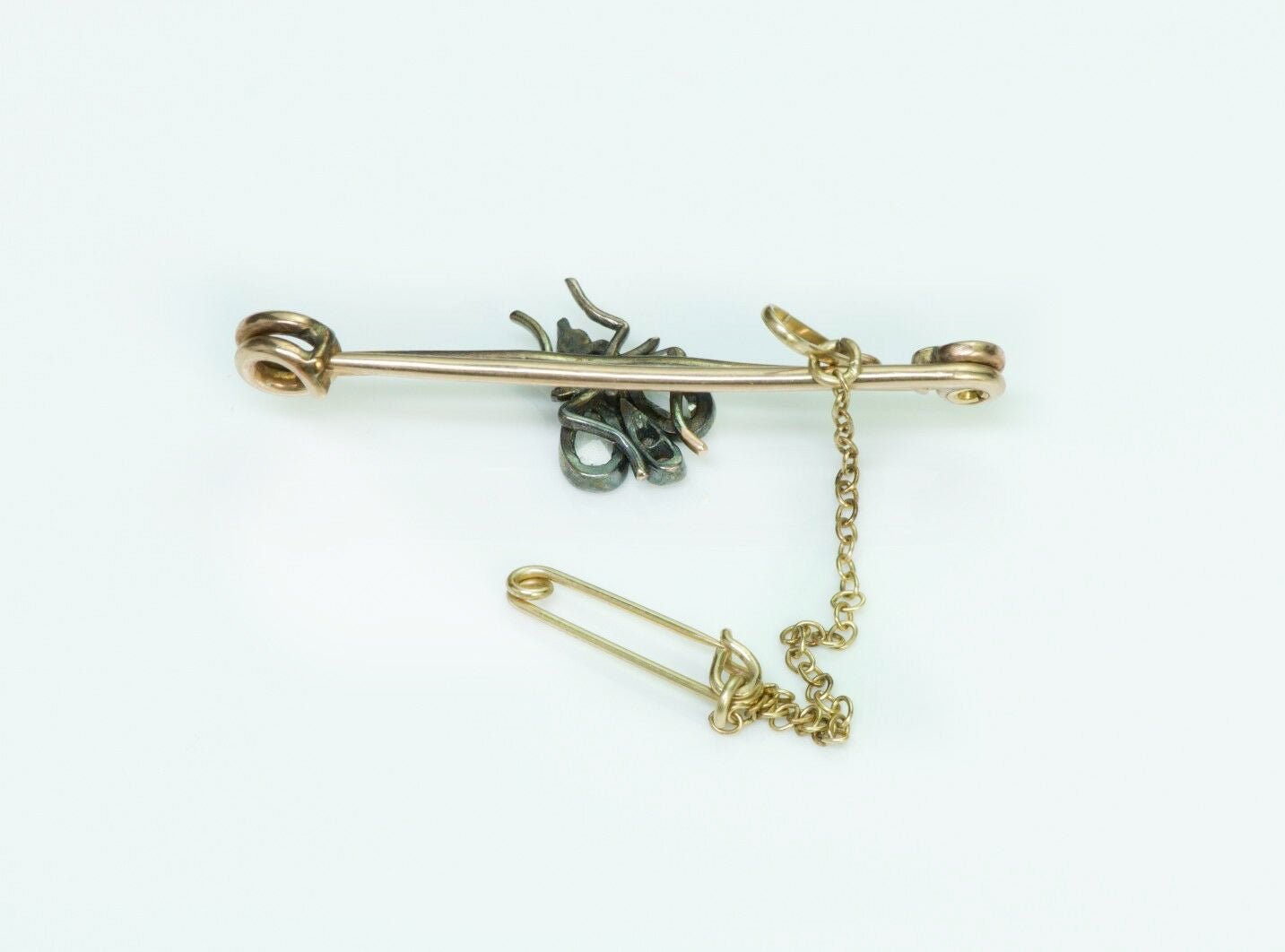 Antique Fly Yellow Gold Diamond Brooch Pin