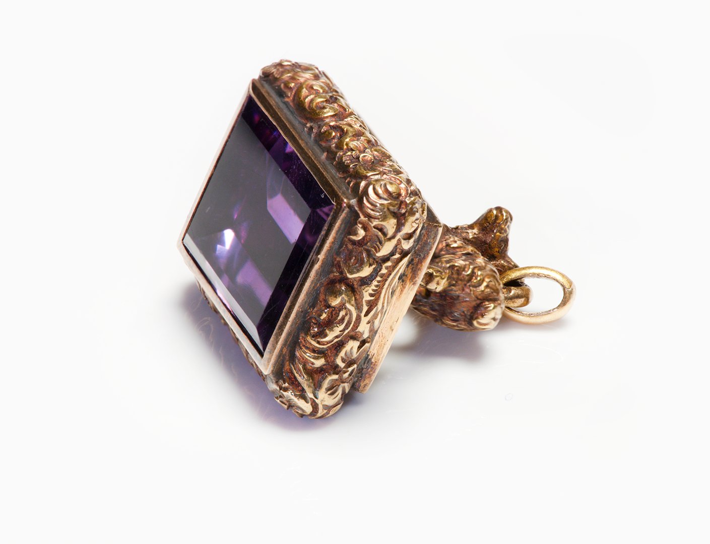 Antique Gold Amethyst Figural Dog Fob