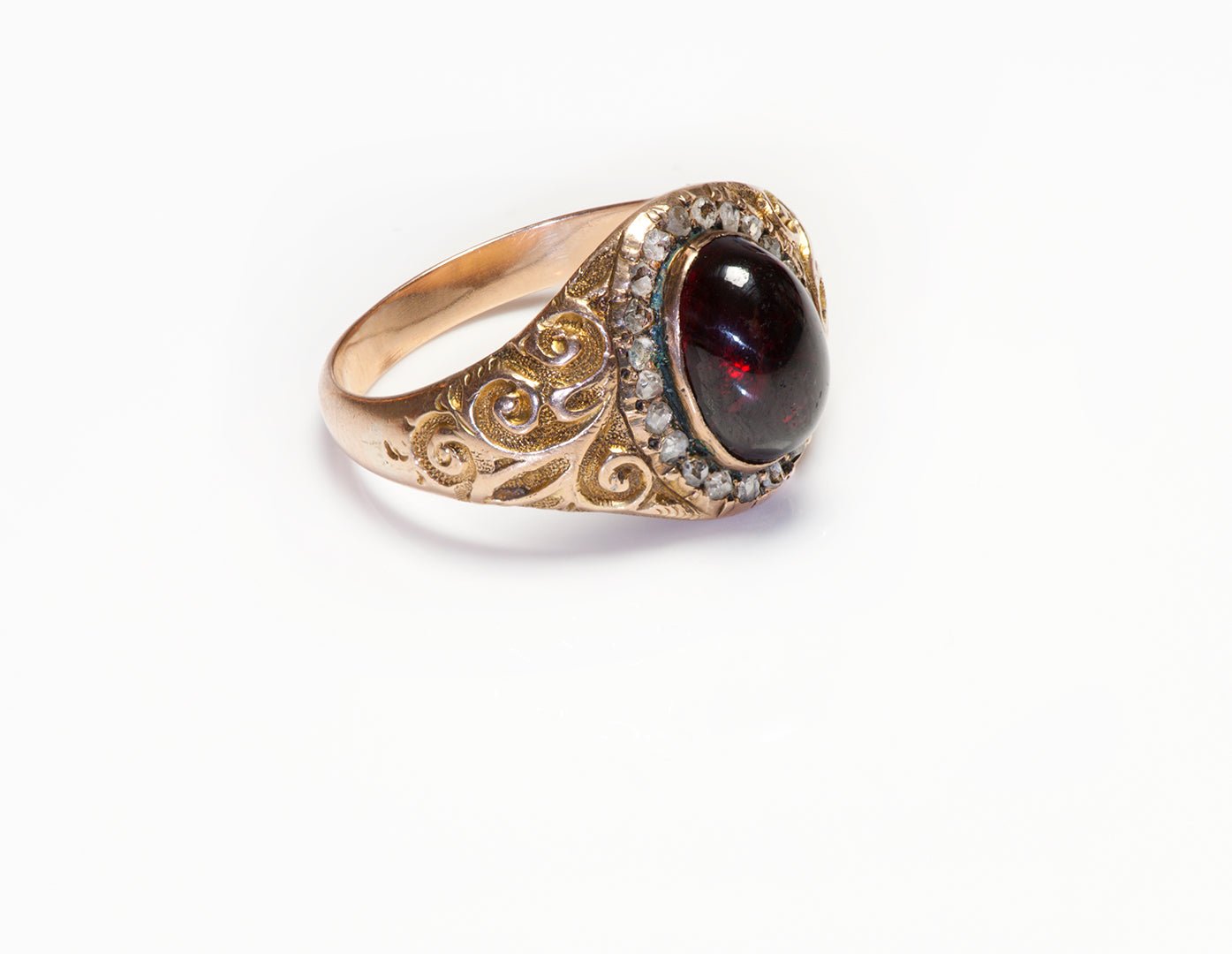 Antique Men's Yellow Gold Cabochon Garnet Diamond Ring