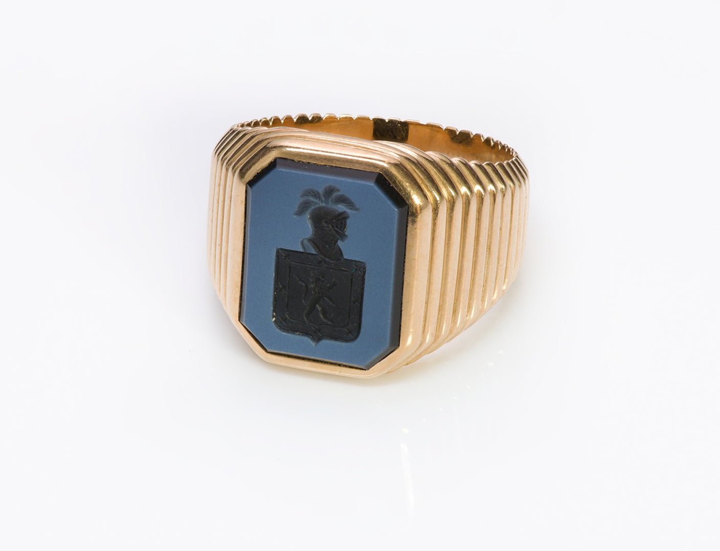 Antique Ribbed Gold Crest Men's Ring