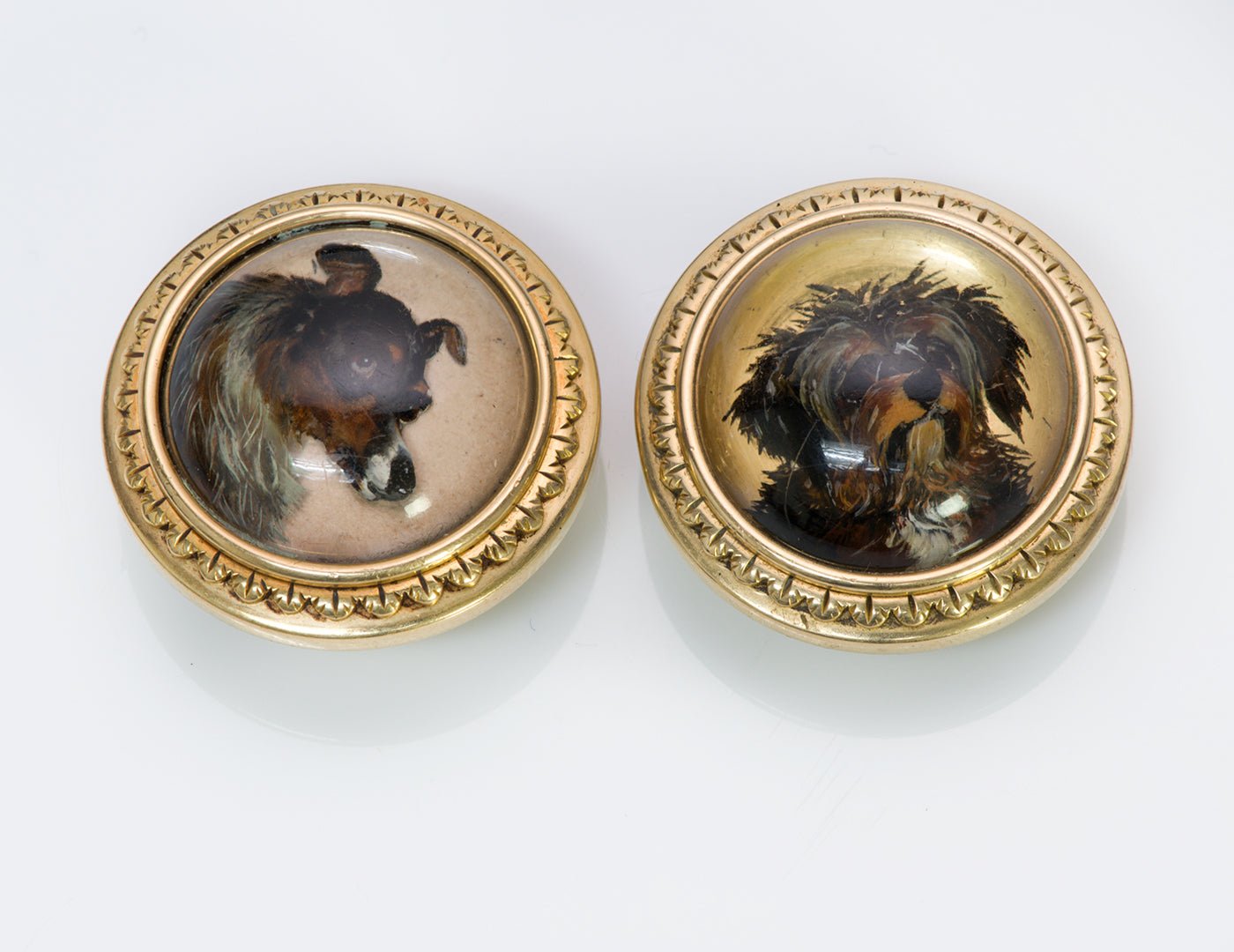 Antique Tiffany Reverse Crystal 18K Gold Dog Cuff Buttons