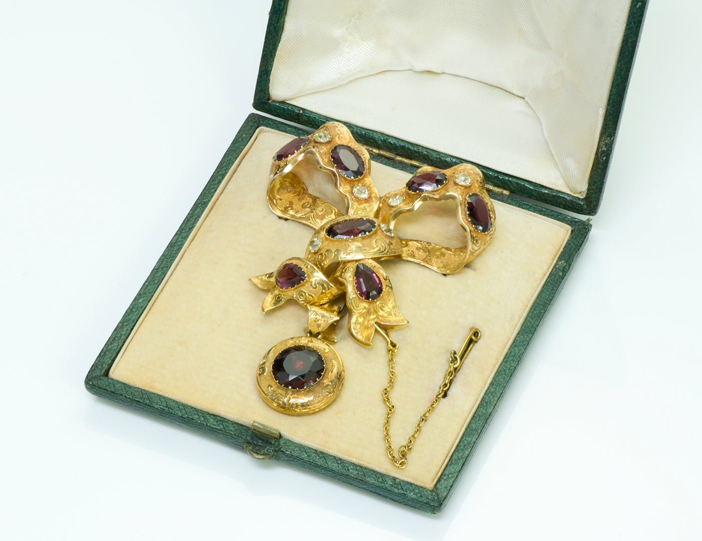 Antique Victorian Garnet Chrysoprase Bow Gold Brooch