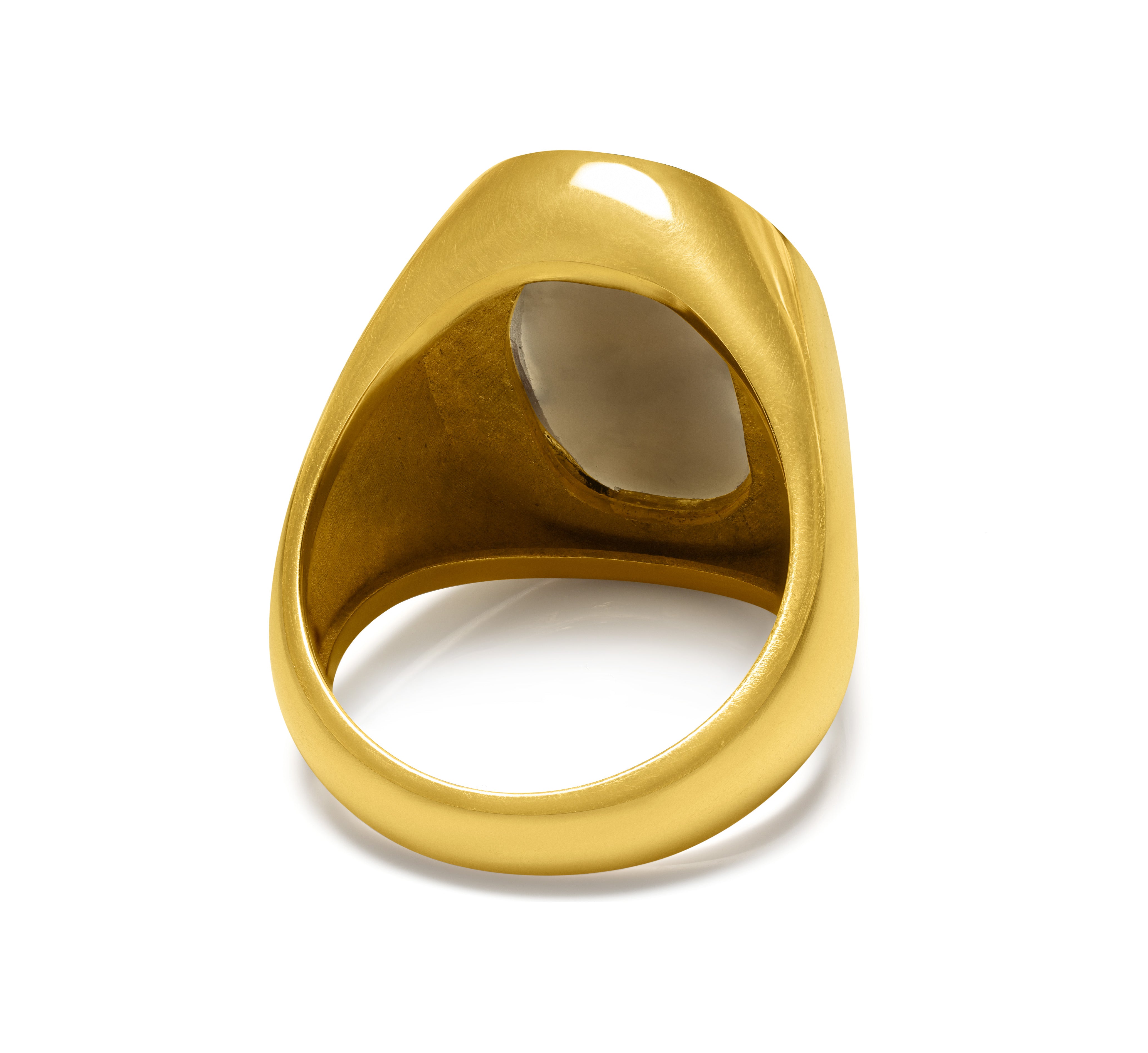 Victorian Gold Cameo Ring Depicting a Classical Greco-Roman Figure