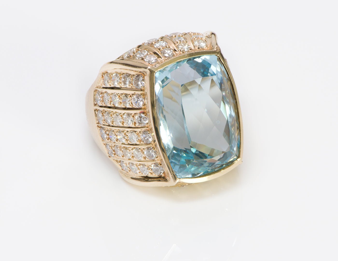 Aquamarine 14K Yellow Gold Brilliant Diamond Ring