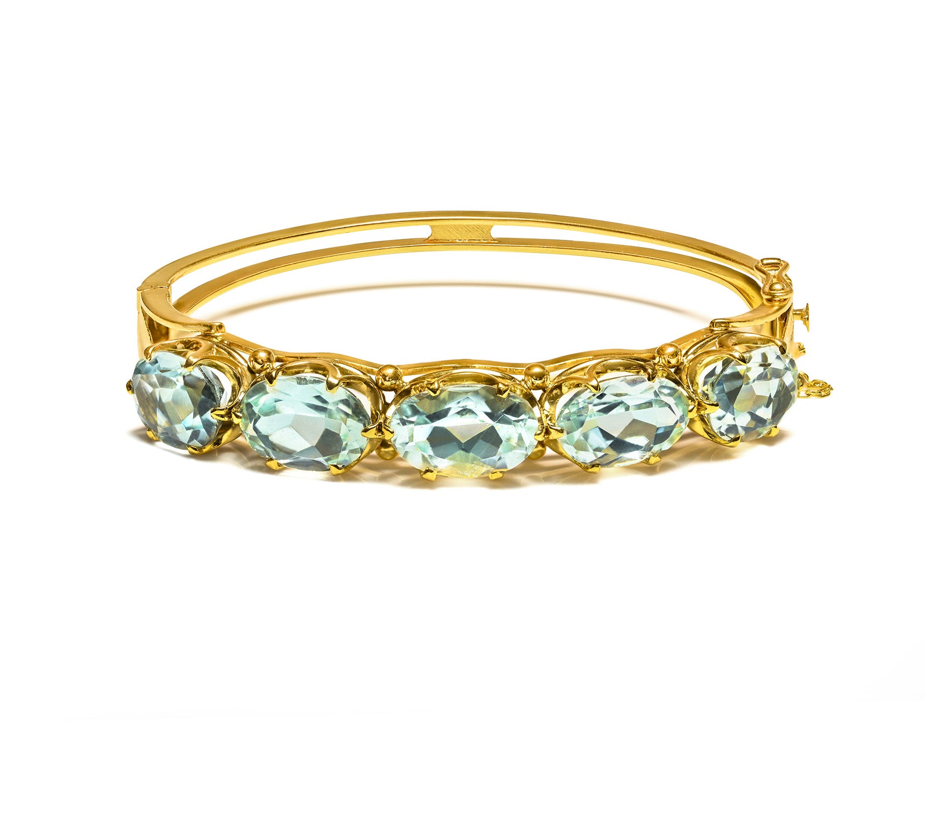 Vintage Yellow Gold Genuine Aquamarine Bangle Bracelet