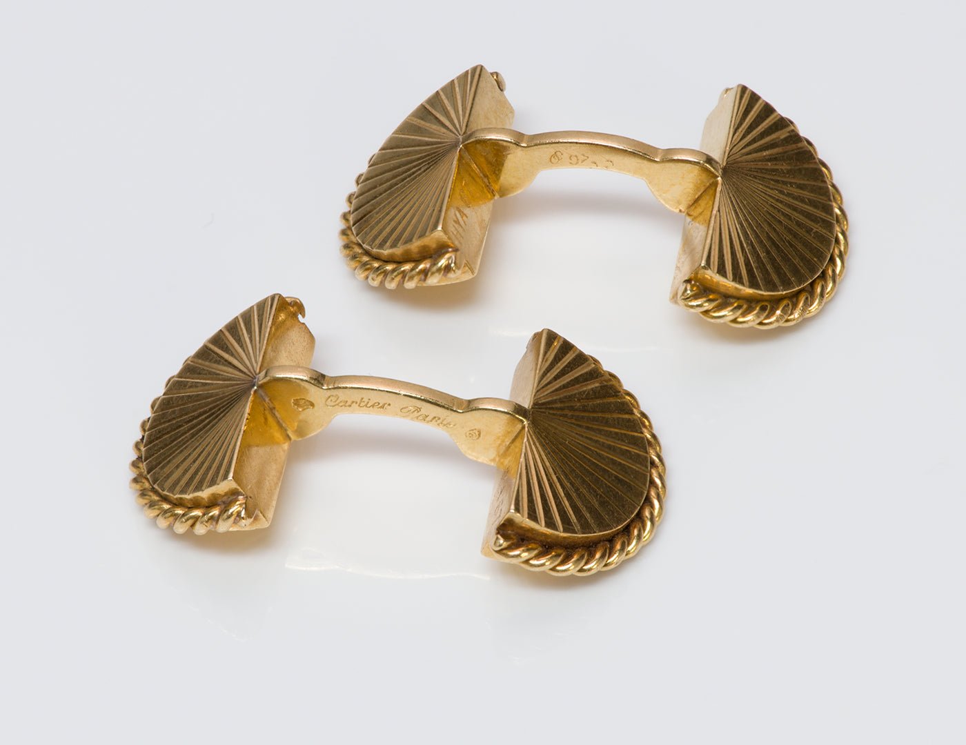 Art Deco Cartier Paris 18K Gold Fan Rope Ridged Cufflinks