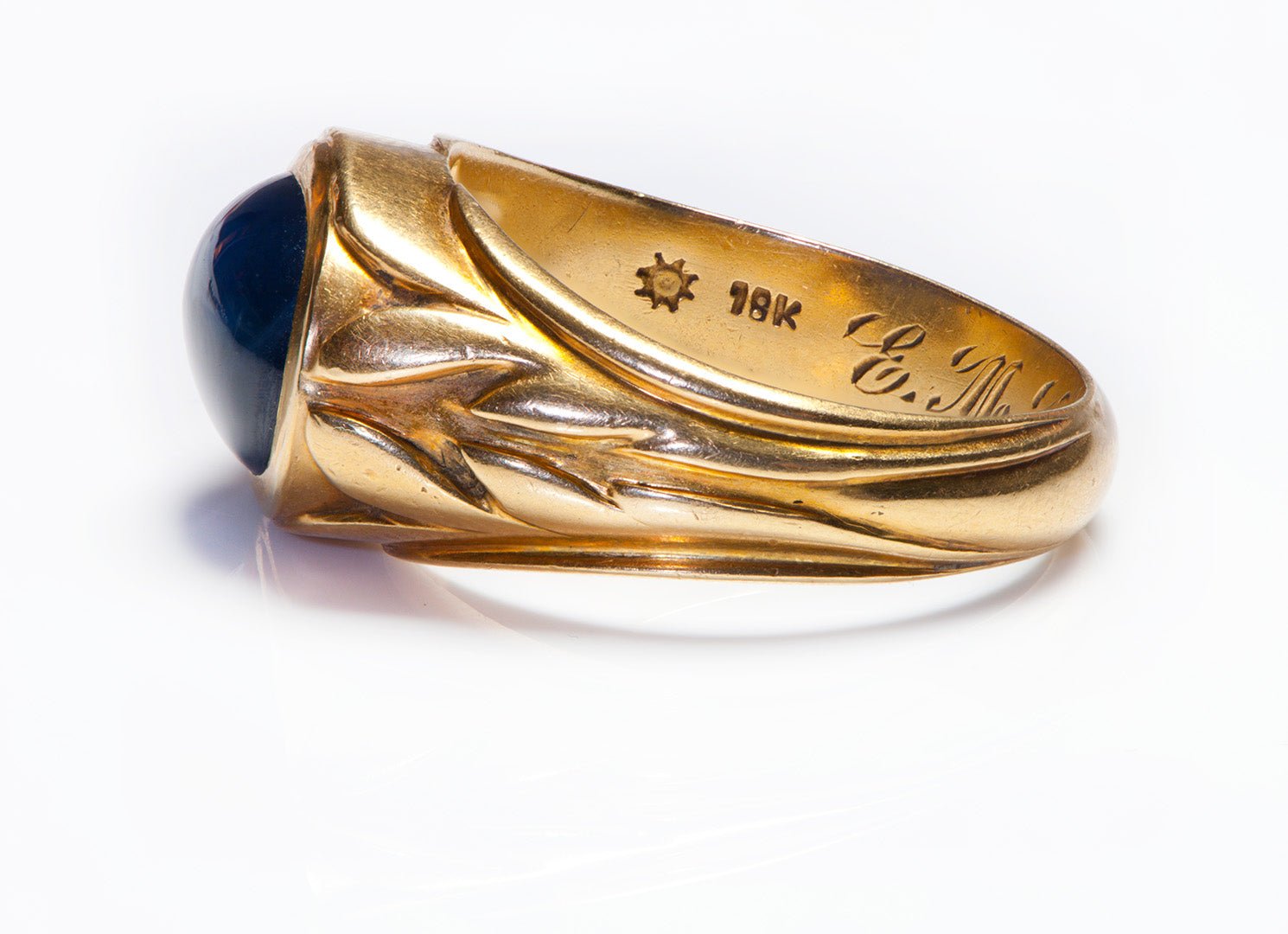 Art Nouveau 18K Gold Cabochon Sapphire Men's Ring