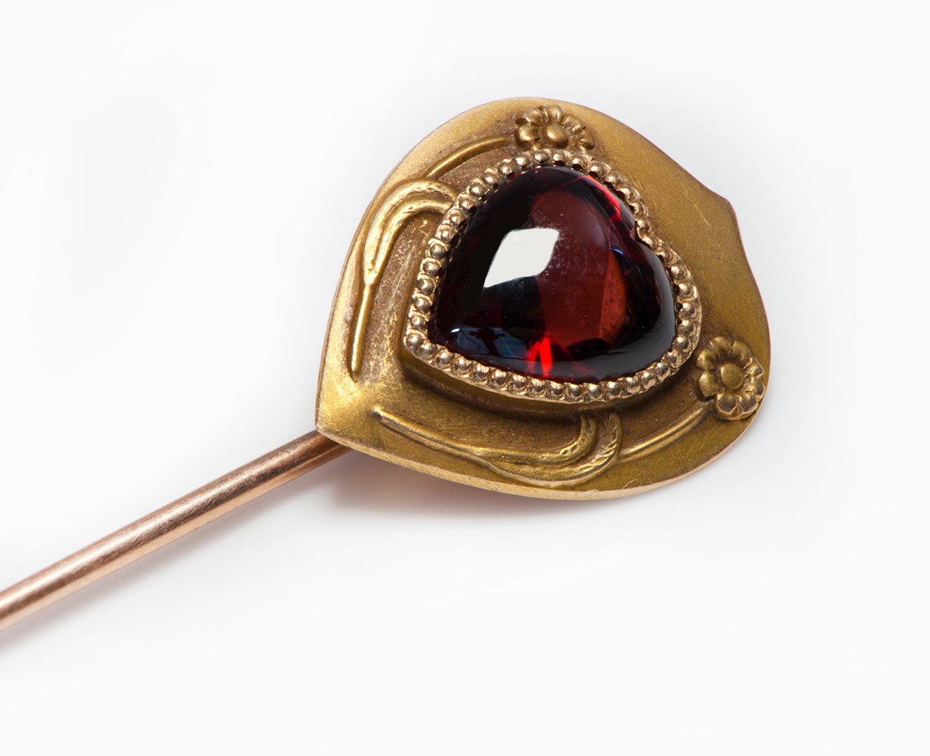 Art Nouveau Gold Garnet Heart Stick Pin