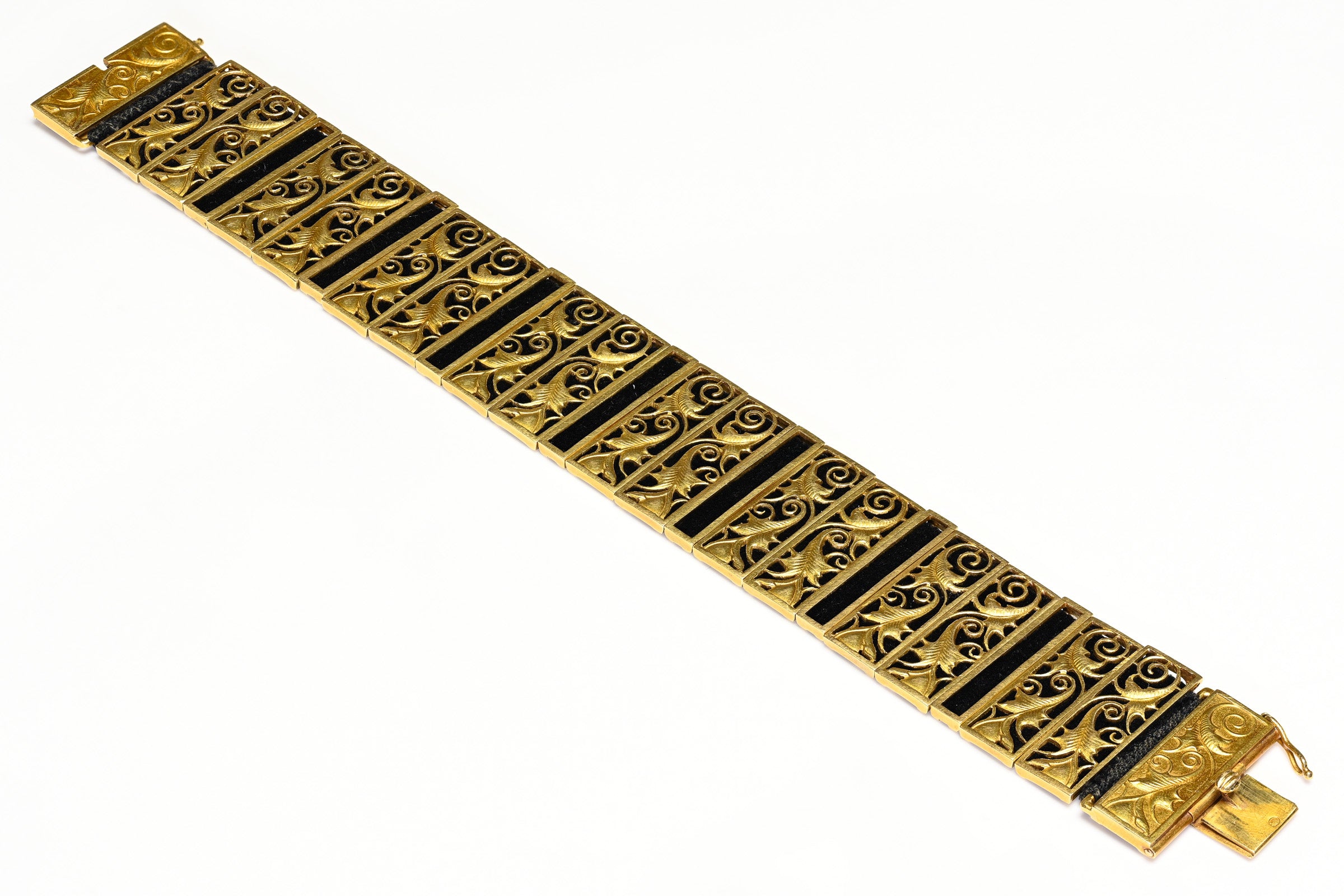 Art Nouveau 18K Gold Bracelet