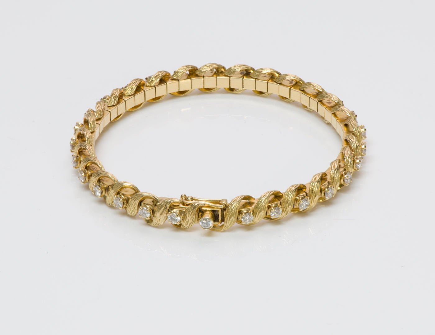 Atelier Munsteiner 18K Yellow Gold Diamond Bracelet