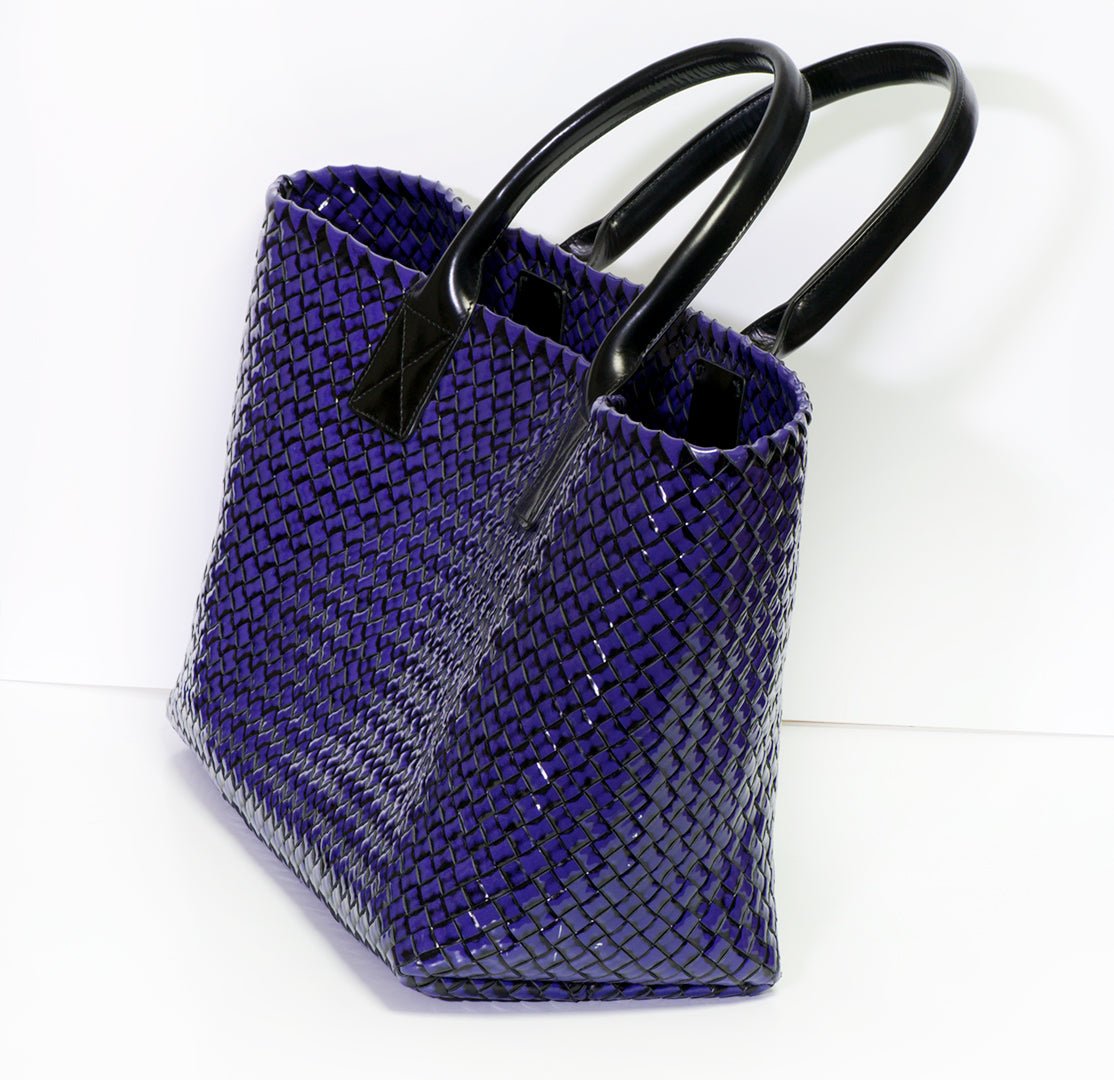 BOTTEGA VENETA CABAT 259/500 Large Purple Intrecciato Patent Leather Tote Bag