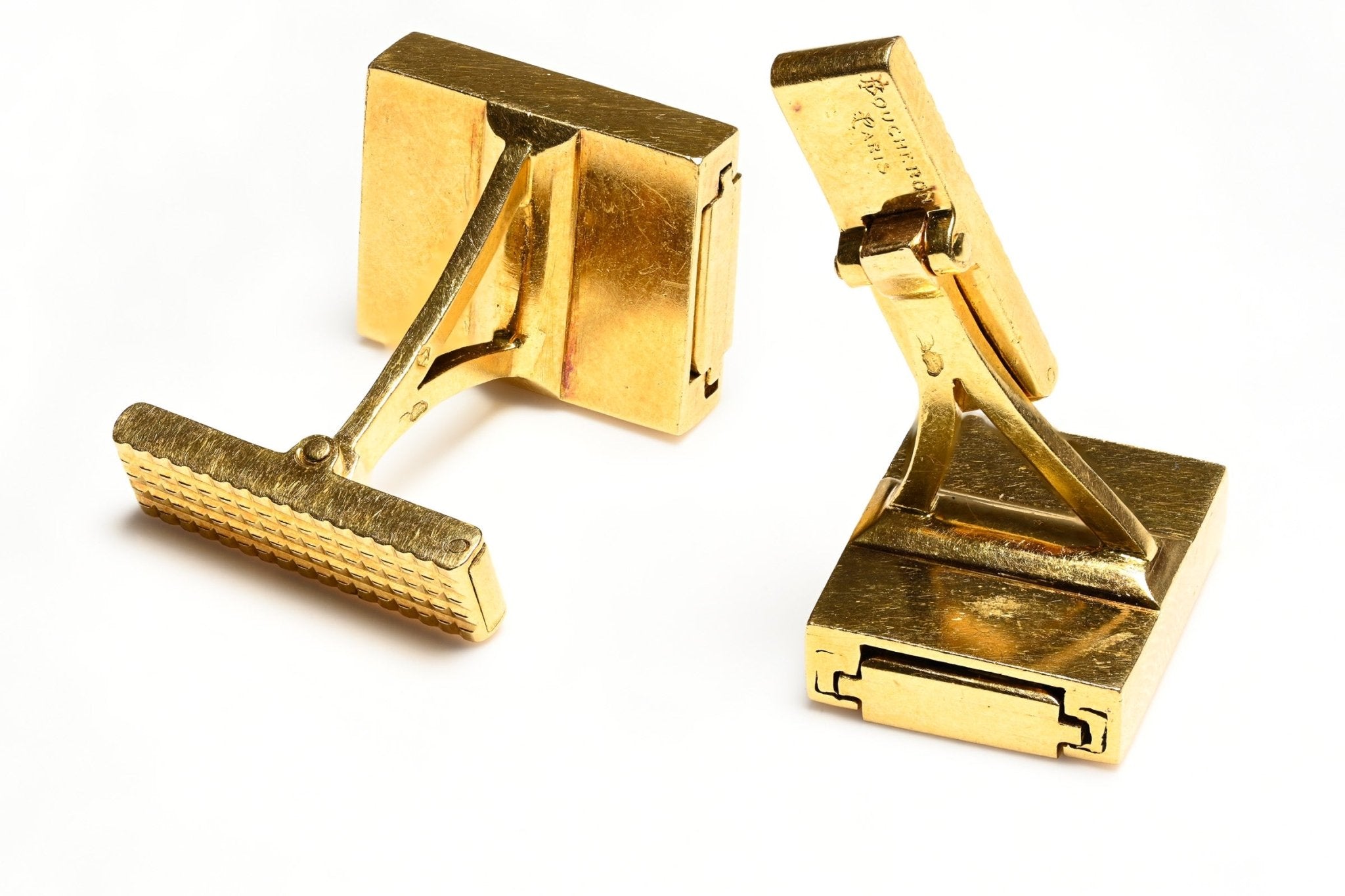Boucheron Paris 18K Gold Sapphire Reversible Cufflinks